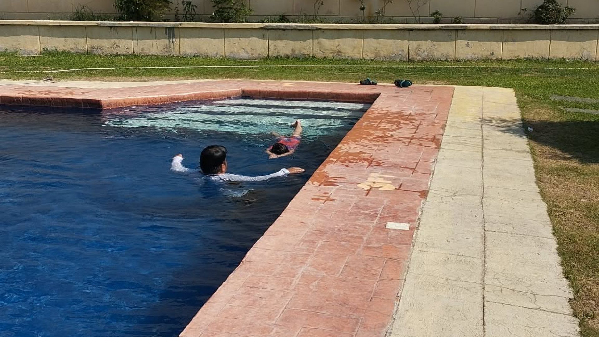 Benefits of Swimming Lessons for Kids: Nico’s Journey in Learning, Discipline, and Confidence